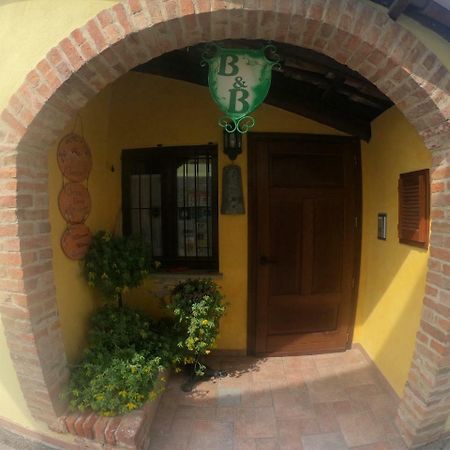 Tra... Monti E Vigne Bed & Breakfast La Morra Exterior foto